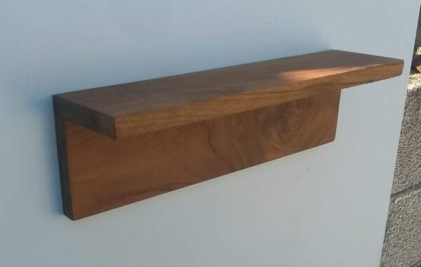 Magnetic key shelf - Image 5